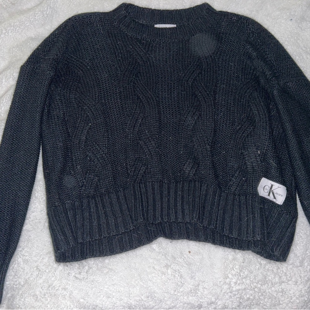 Cozy Calvin Klein black knit sweater, size small